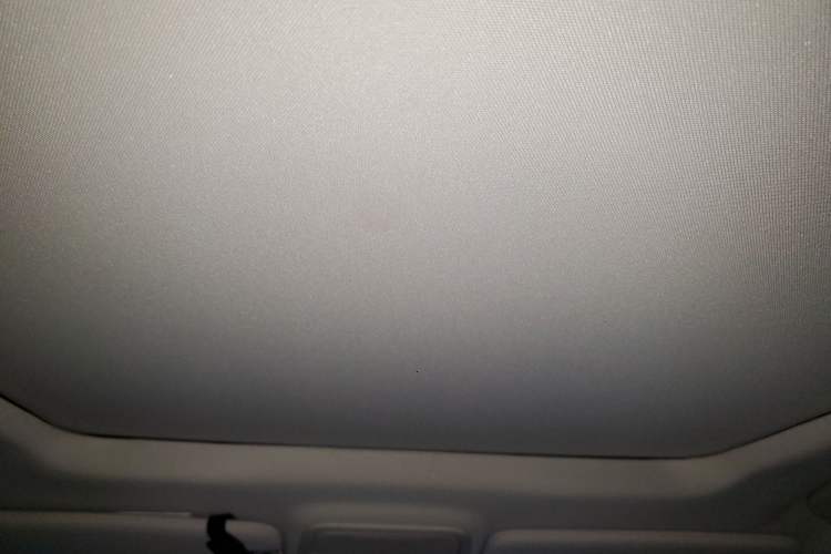 Used Ford Explorer 2023 EcoBoost 285 Four-Wheel Drive Titanium Edition 7-Seater Headliner