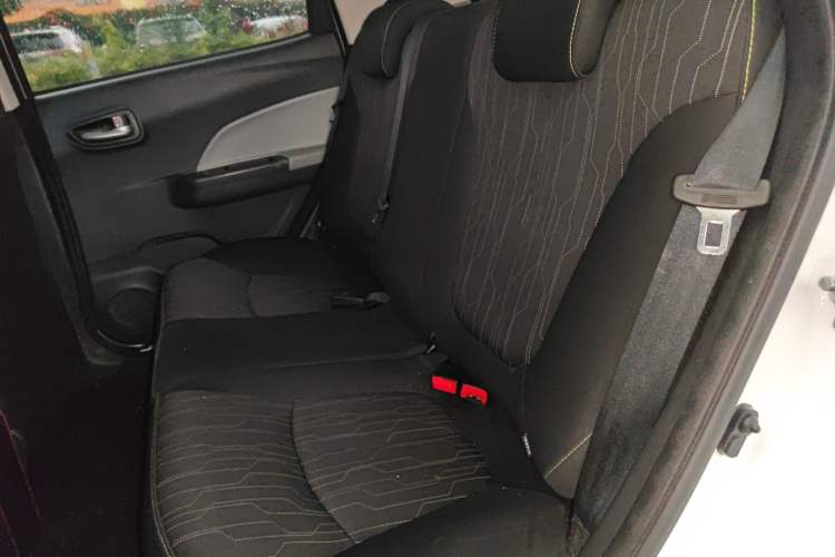 Used CHANGAN OSHAN Benni E-Star 2021 National Edition Xin Yue Version Lithium Iron Phosphate (31.86 kWh) Left Rear Seat