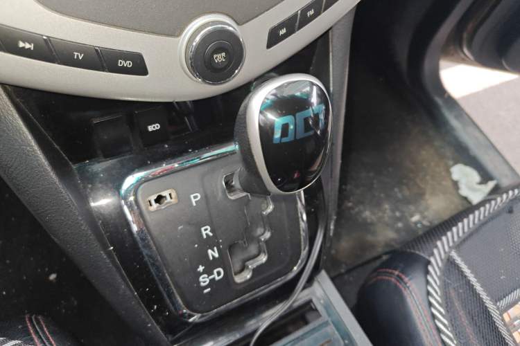 Used BYD S6 2014 2.4L Automatic Prestige 5-Seater