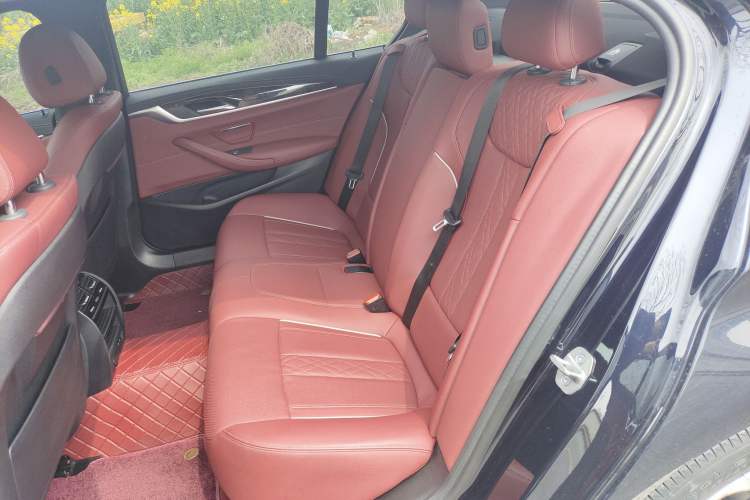 Used BMW 5 Series 2021 Facelifted 525Li M Sport Package