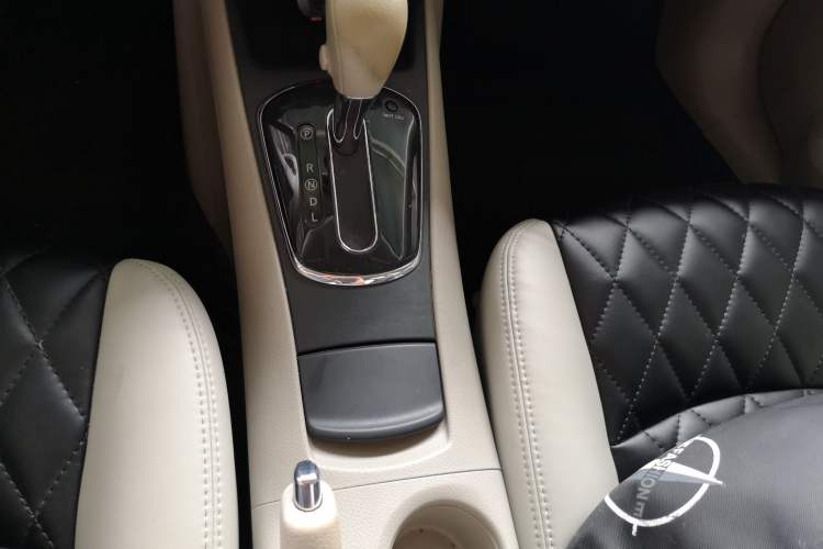 Used Nissan Tiida 2011 1.6L CVT Comfort Model
