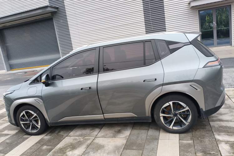 Used AION Y 2023 Plus 510 Smart Edition