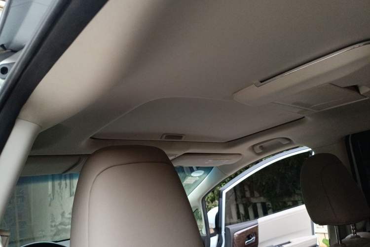 Used Honda Odyssey 2015 Revised Version 2.4L Supreme Edition