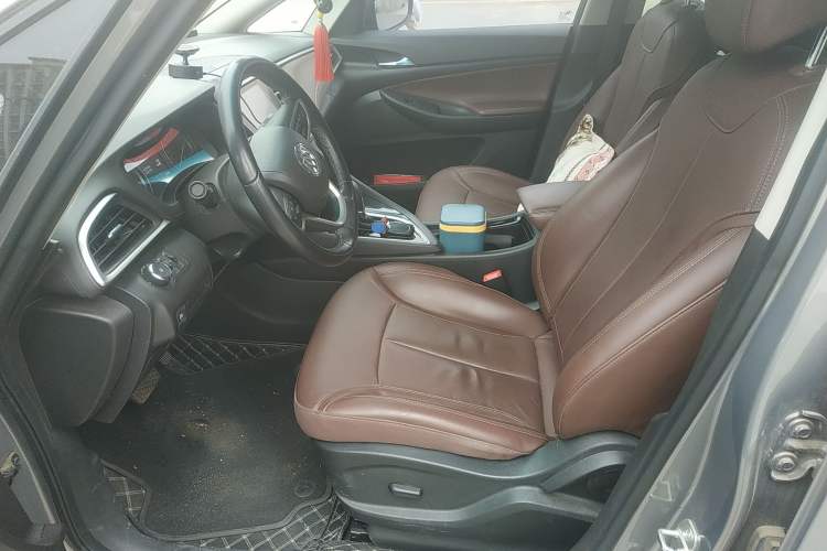 Used Buick GL6 2019 18T 6-Seater Connected Luxury Version China VI Standard