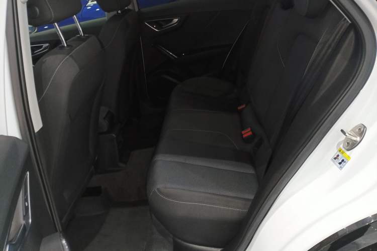 Used Audi Q2L 2018 35 TFSI Launch Exclusive Edition China VI Left Rear Seat