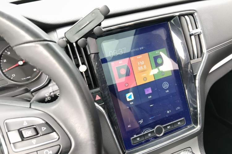 Used Roewe RX5 2019 20T Two-Wheel Drive Automatic 4G Connected Platinum Edition