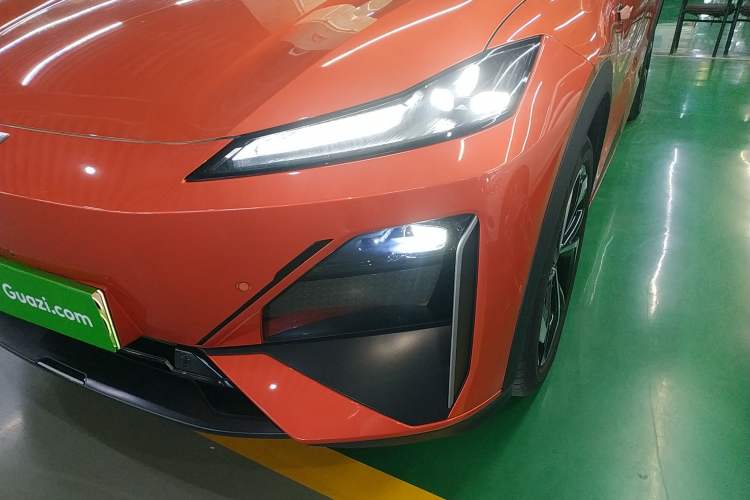 Used Deepal S07 2024 215Max Qiankun Intelligent Driving ADS SE Range-Extended Version
