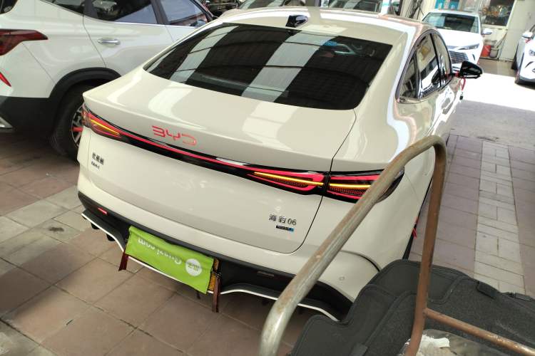 Used BYD Seal 06 New Energy 2025 DM-i Smart Drive 80KM Luxury Model
