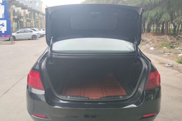 Used BMW 5 Series 2017 520Li Elegant Edition Trunk