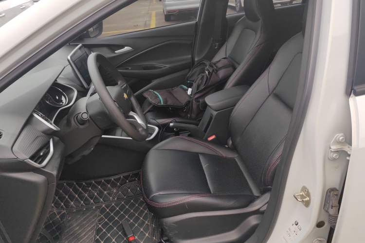 Used Chevrolet Cavalier 2021 325T Automatic Enjoyment Edition
