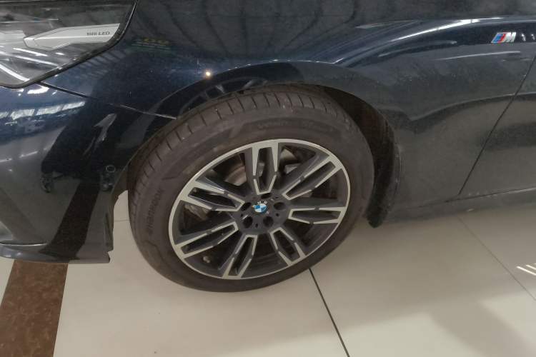 Used BMW 5 Series 2025 525Li M Sport Package