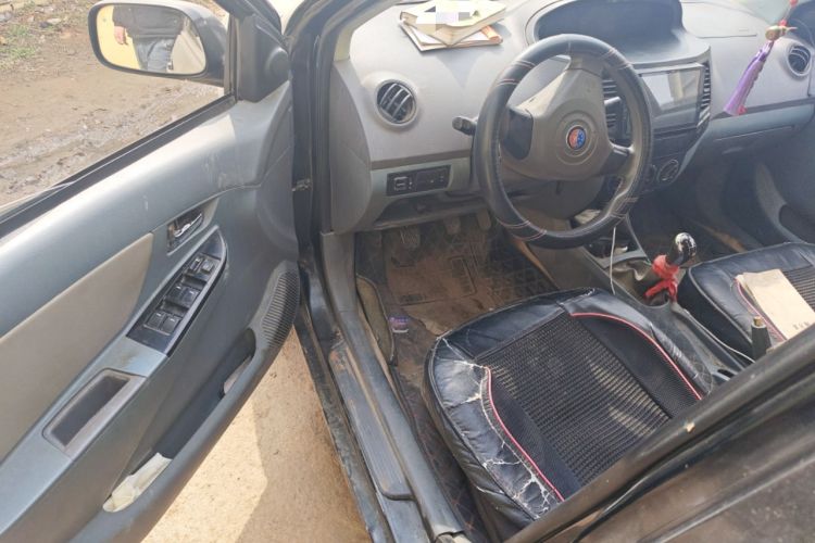 Used Geely Auto Diamond 2010 2nd Generation 1.5L Manual Standard Version