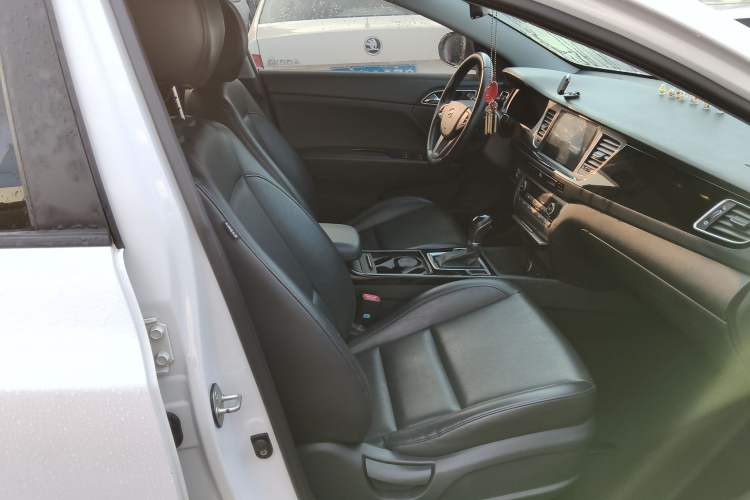 Used Hyundai Mistra 2014 1.8L Automatic Deluxe DLX Model
