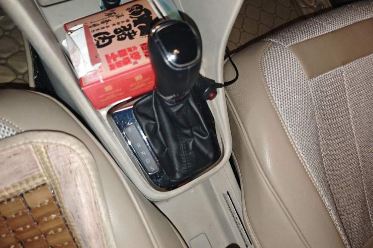 Used Skoda Rapid 2015 1.6L Automatic Smart Selection Model