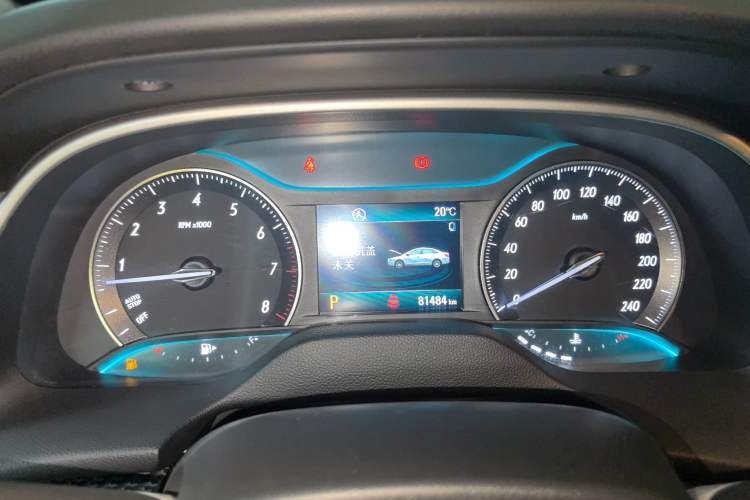 Used Buick GT 2017 15N Automatic Deluxe Edition Instrument Cluster