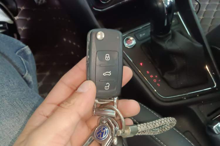 Used Volkswagen Gran Lavida 2017 180TSI DSG Comfort Edition Vehicle Key