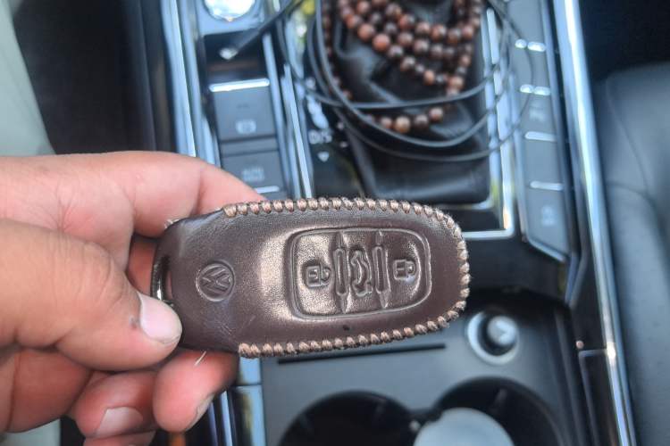 Used Volkswagen Phideon 2018 Revised Version 380TSI Two-Wheel Drive Business Edition
