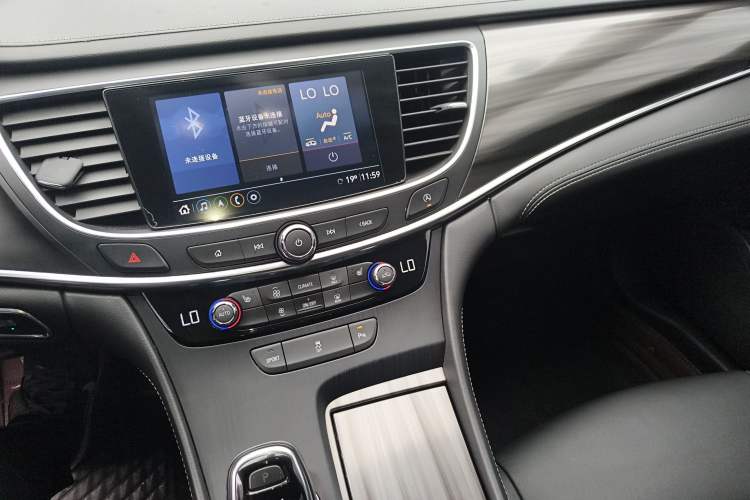 Used Buick LaCrosse 2021 652T Luxury Model
