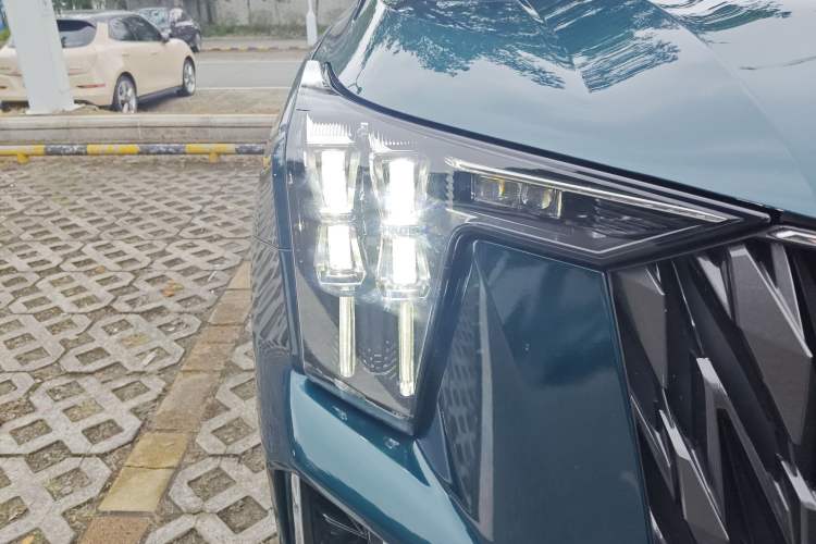 Used GAC Trumpchi GS8 2022 Double-Energy Series 2.0TM Four-Wheel Drive Premium Edition (7 Seats)