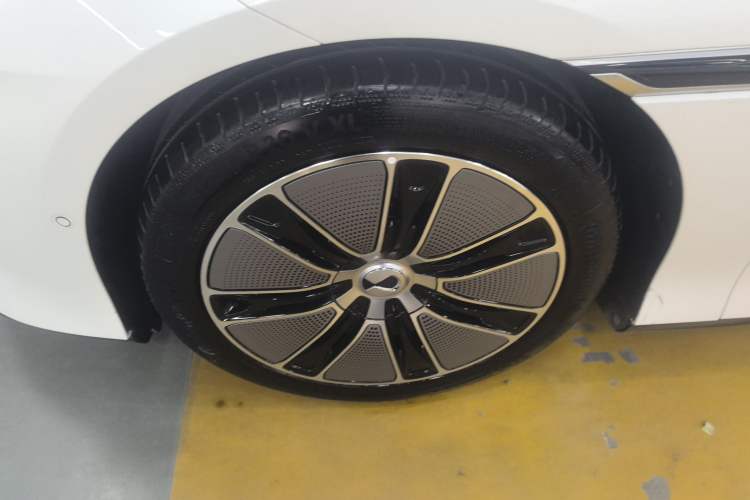 Used Denza Z9GT 2024 1100 Four-Wheel Drive Max Edition