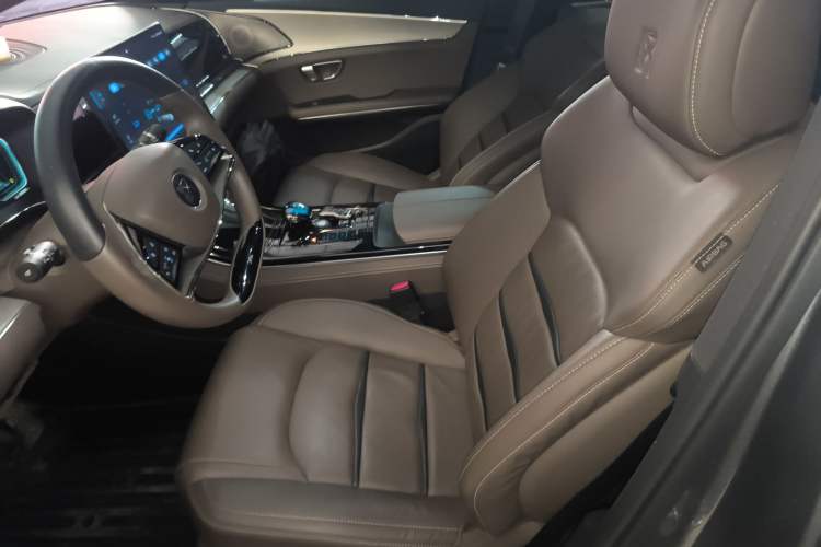 Used BYD Han 2020 EV Long-Range Luxury Model