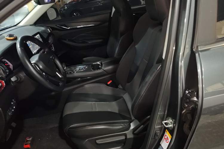 Used CHANGAN OSHAN X5 2021 1.5T DCT Prestige Edition Left Front Seat