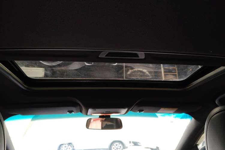 Used Chevrolet Monza 2020 Light Hybrid RS 330T Automatic Comfort Edition