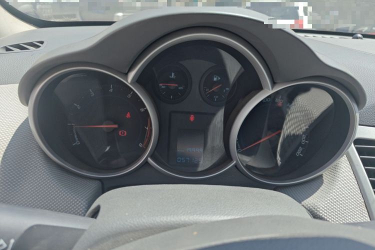 Used Chevrolet Cruze 2012 1.6L SE MT Instrument Cluster