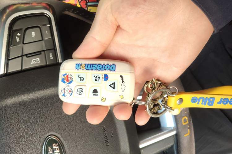 Used Land Rover Discovery Sport 2017 2.0T SE
