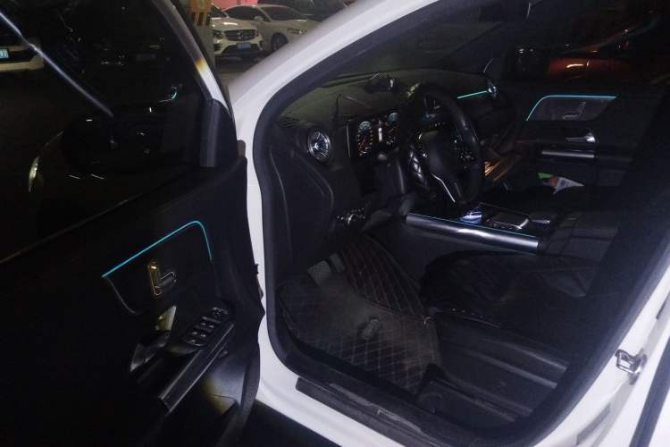 Used Mercedes-Benz GLA 2020 GLA 200