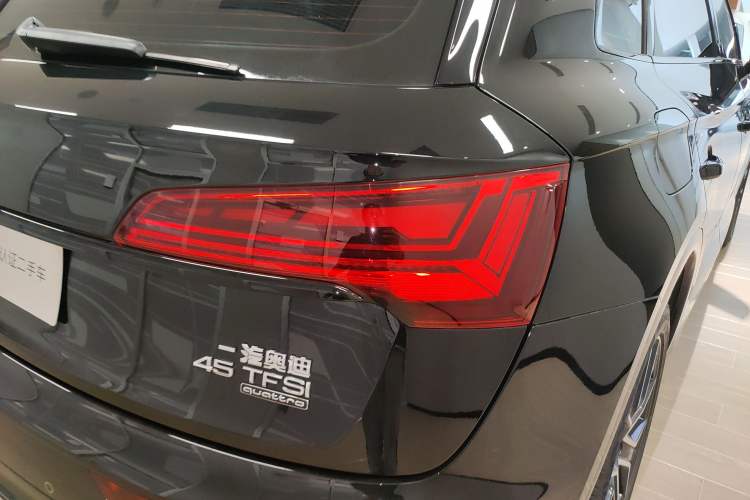 Used Audi Q5L 2024 45 TFSI Luxury Dynamic Model Exterior 3