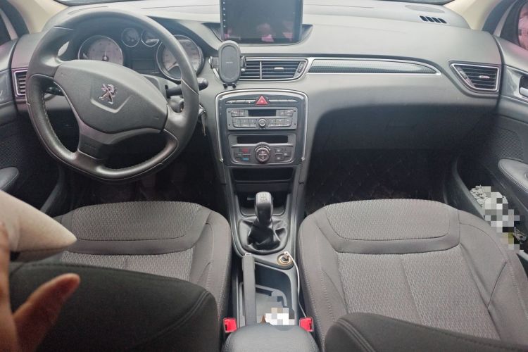 Used Peugeot 308 2014 Enjoy Edition Classic 1.6L Manual Fashion Model