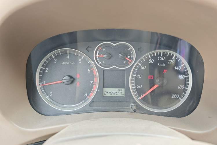 Used Haval H3 2010 Ruiyi Edition 2.0L Luxury Model Instrument Cluster