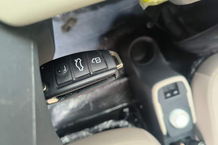 Used Chery QQ Ice Cream 2025 155km Sundae Edition Vehicle Key