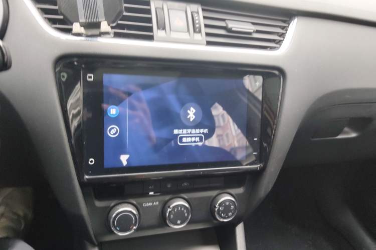 Used Skoda Octavia 2019 TSI230 DSG SmartDrive Luxury Edition China VI
