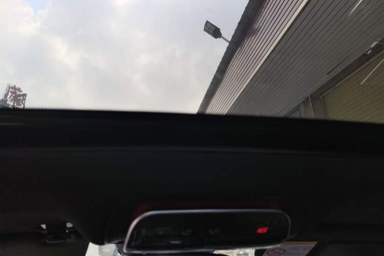 Used Mercedes-Benz C-Class 2022 C 200 L Sport Edition Headliner