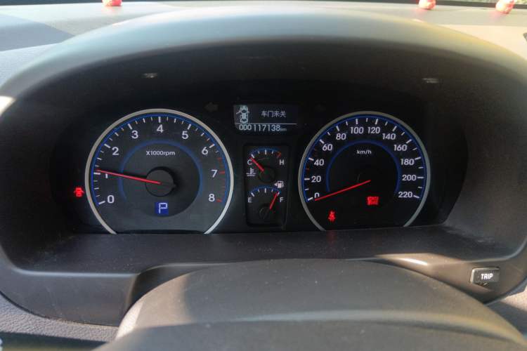 Used Hyundai Celesta 2011 1.6L Automatic Luxury Version
