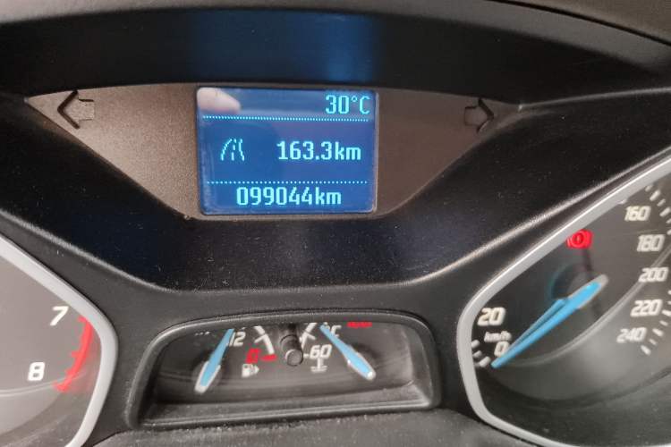 Used Ford Focus 2012 Sedan 1.6L Manual Comfort Model Odometer Close Up