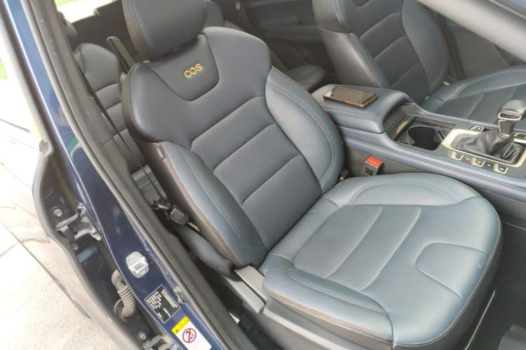 Used Oshan COS1 2018 1.5T Automatic Yue 6-Seater
