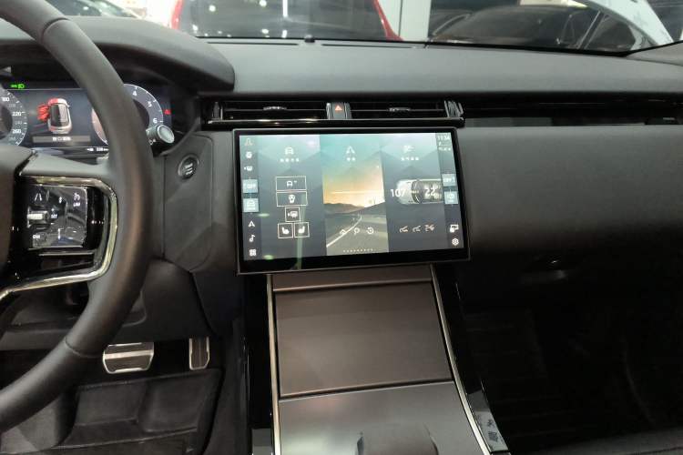 Used Land Rover Range Rover Velar 2024 Dynamic SE
