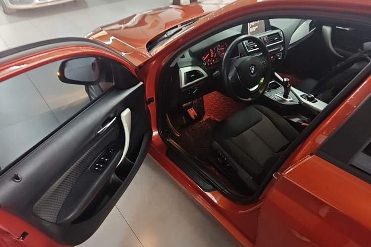 Used BMW 1 Series 2015 120i Leading Model Driver Seat