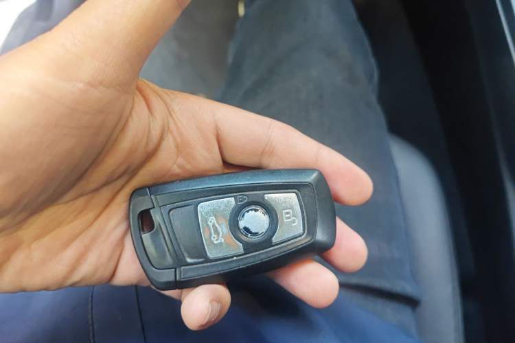 Used BMW 4 Series 2014 420i Fashion Model Vehicle Key