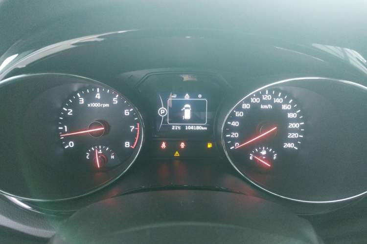 Used Kia Carnival 2015 3.3 GDI Luxury Edition China V Standard Instrument Cluster