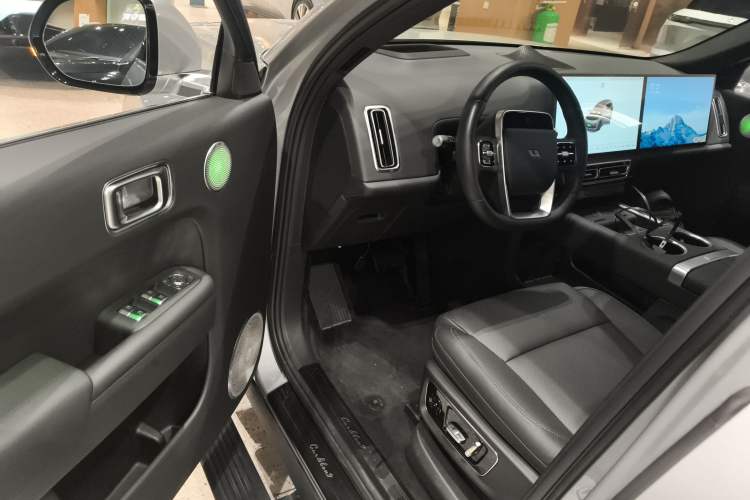 Used Li Auto L9 2024 Ultra Model
