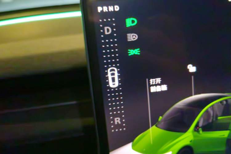 Used Tesla Model Y 2025 Rear-Wheel-Drive Version