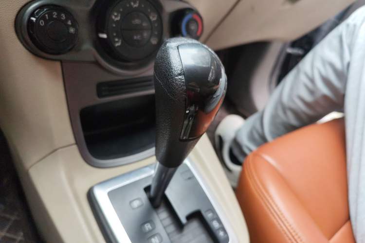 Used Ford Fiesta 2011 Sedan 1.5L Automatic Fashion Edition