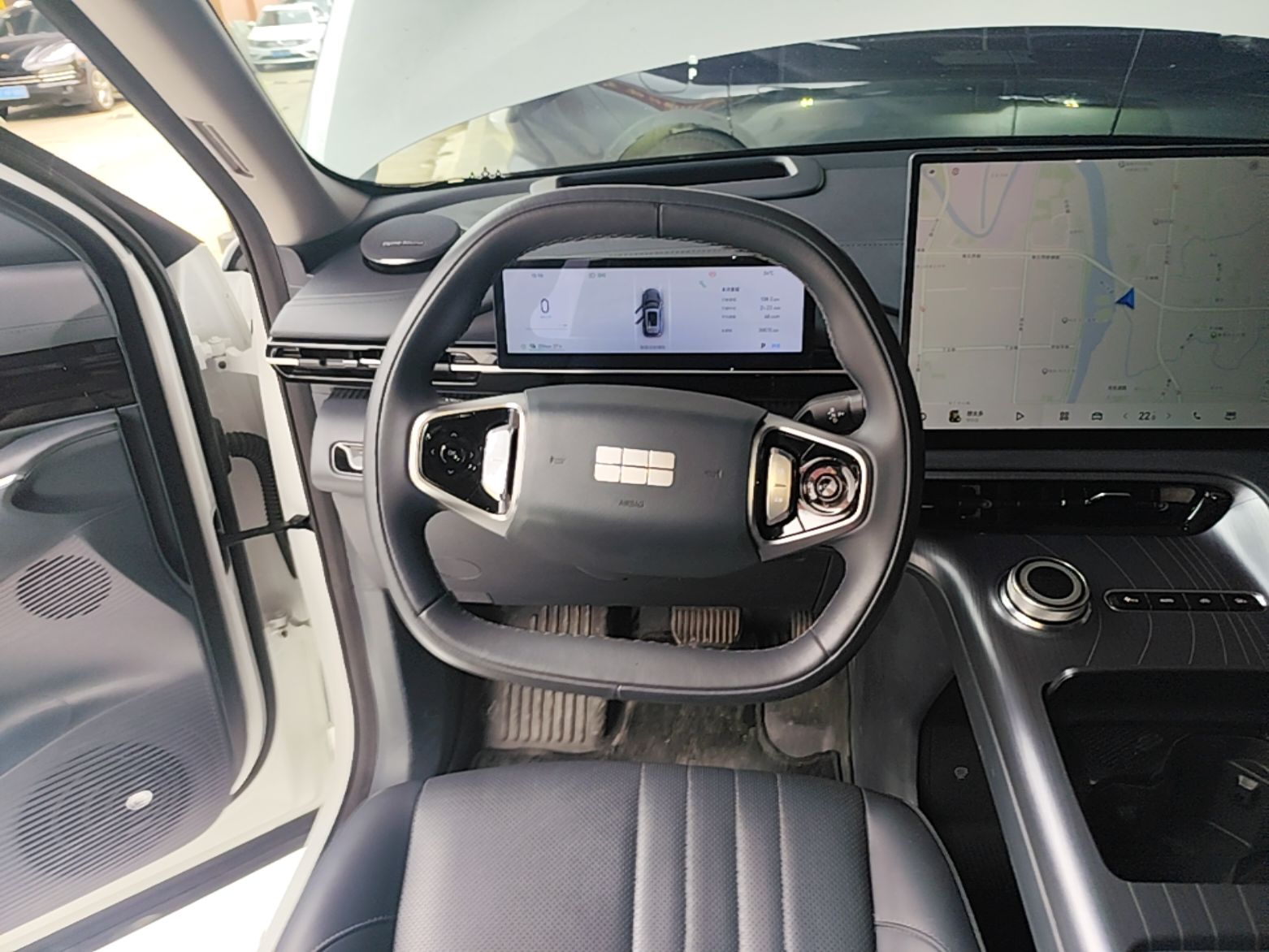 Geely Galaxy E5 2024 530 km Exploration+ Version — снимка 13