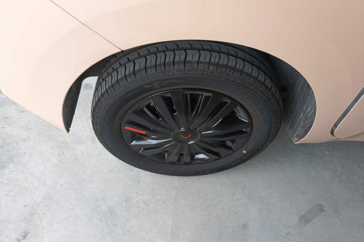 Used Wuling Zhiguang New Energy 2025 Model 305km Ambitious Edition Exterior 5