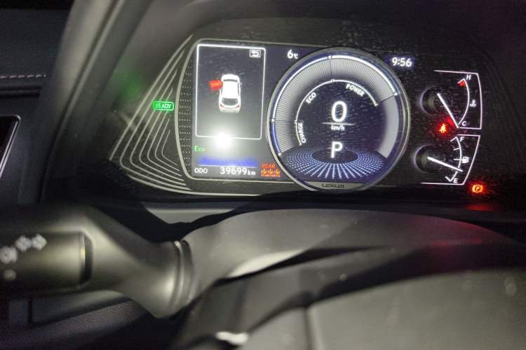 Used Lexus UX 2020 260h Explore-Cool Edition