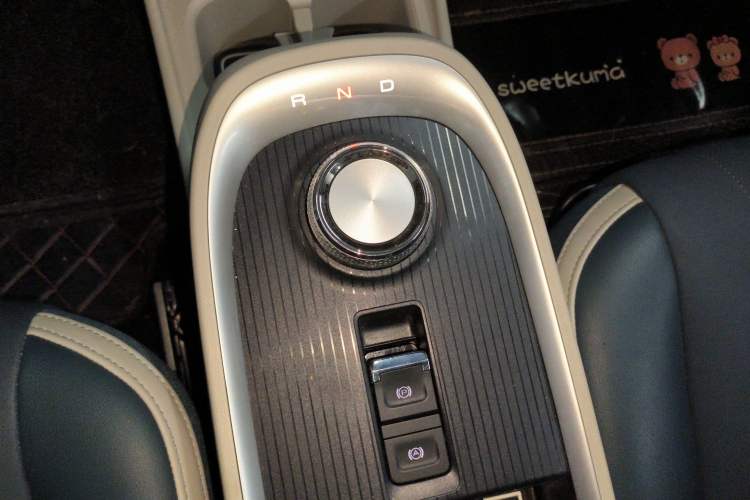 Used ORA Good Cat 2021 400km Standard Range Athena Edition Lithium Iron Phosphate